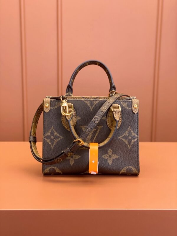 Stylish Women Louis Vuitton Handbag #00013 - Image 9