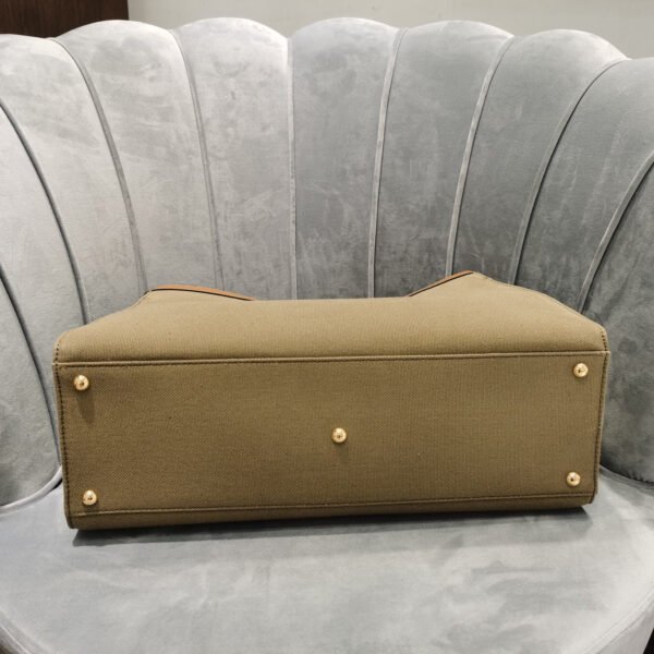 Fendi Peekaboo bag #00036 - Image 6