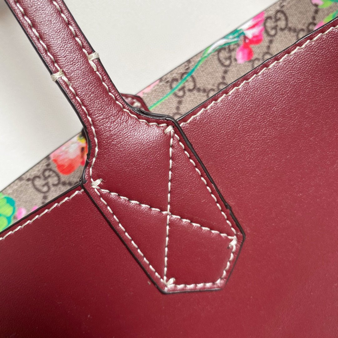 Gucci Reversible GG Blooms Large Leather Tote #00072 - Image 2
