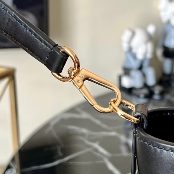 Louis Vuitton Handbag Black #00051 - Image 5