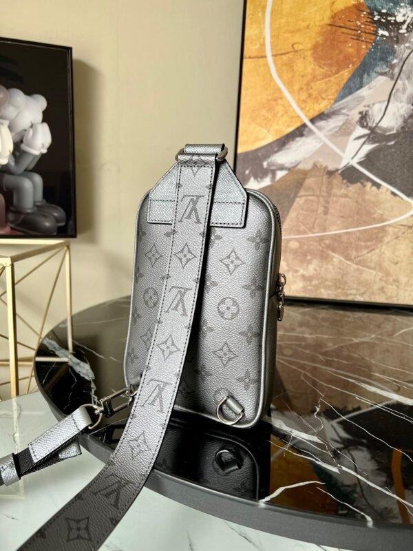 Louis Vuitton Chest Bag / Waist Bag / Crossbody Bag #00069 - Image 8