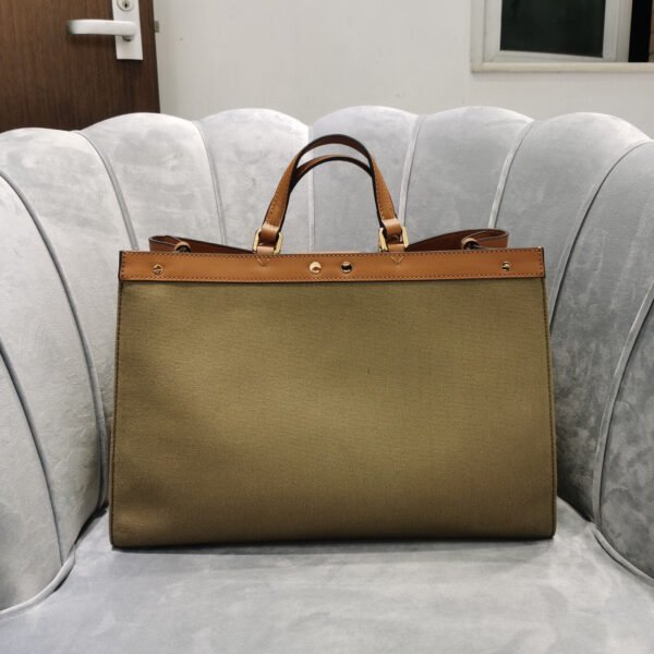 Fendi Peekaboo bag #00036 - Image 7