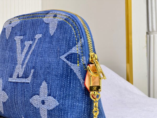 Louis Vuitton Pochette Cosmétique #00017 - Image 8