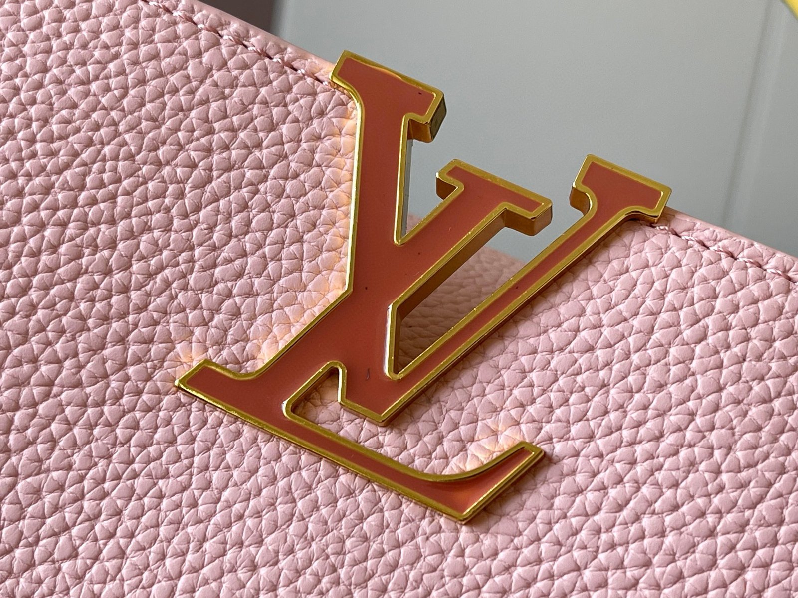 Louis Vuitton Capucines bag #00038 - Image 8