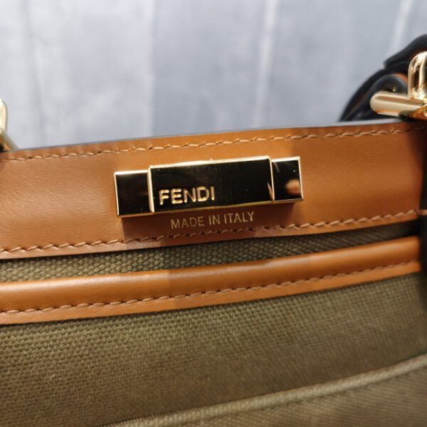 Fendi Peekaboo bag #00036 - Image 3