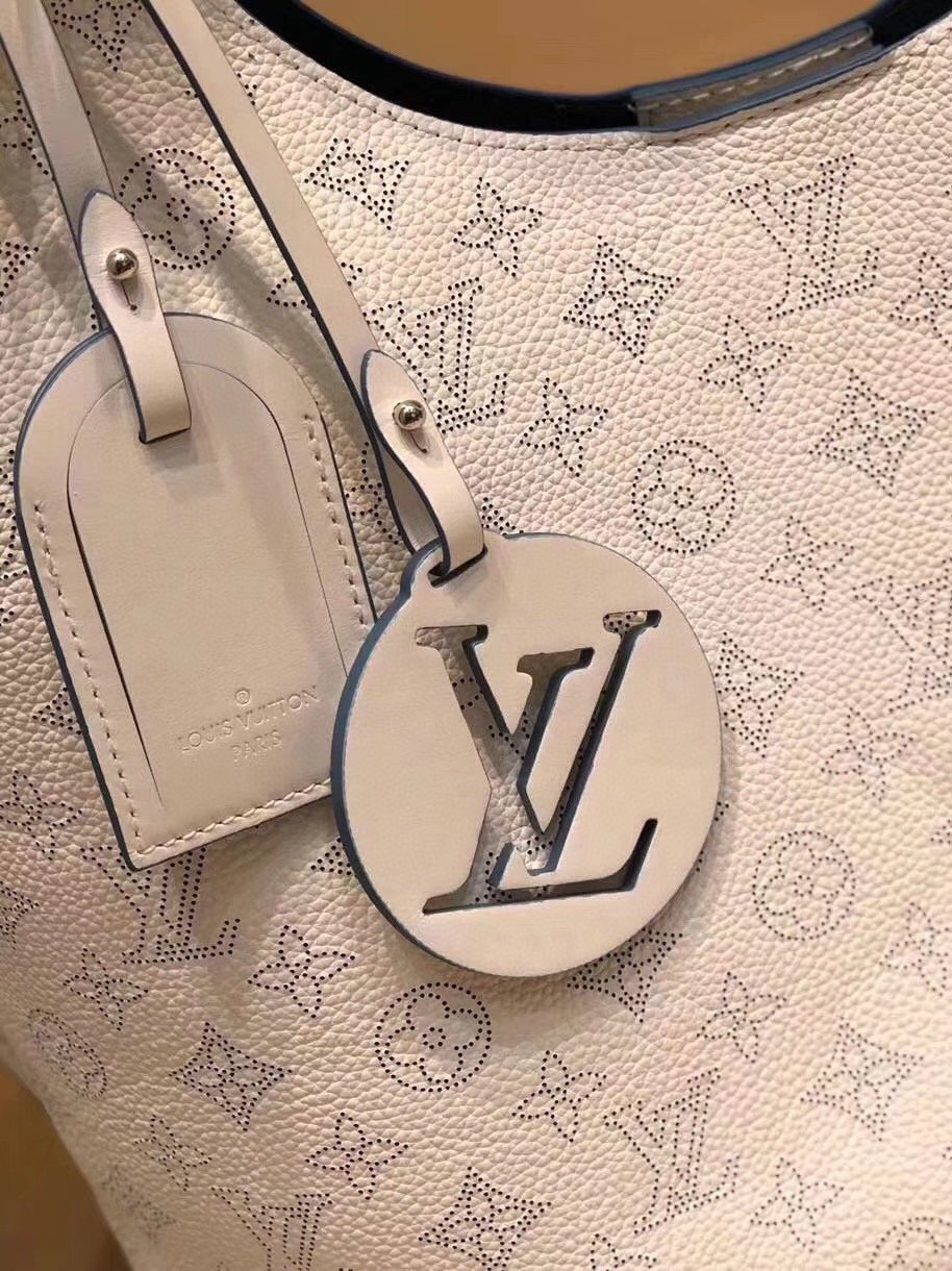 Louis Vuitton Carmel Hobo Bag #00088 - Image 4