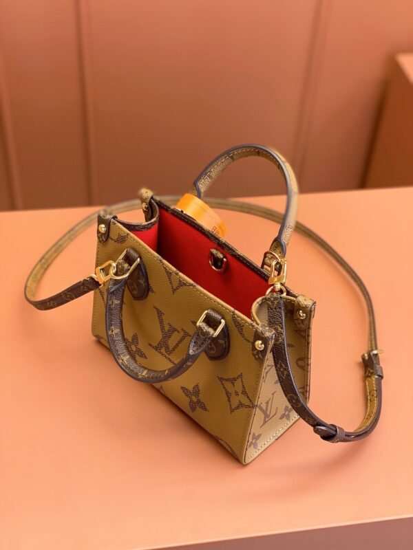Stylish Women Louis Vuitton Handbag #00013 - Image 7