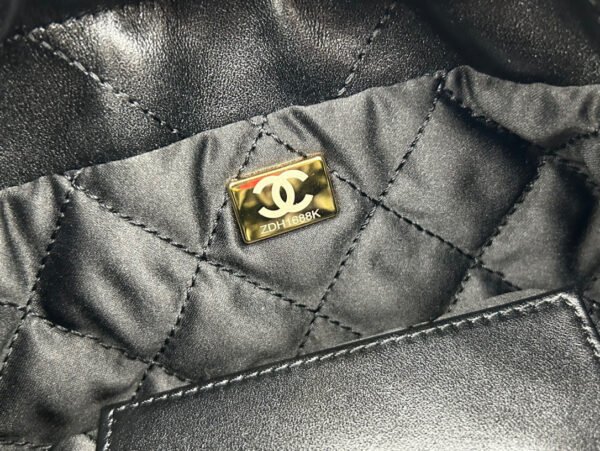 Chanel 22 Mini bag #00041 - Image 4