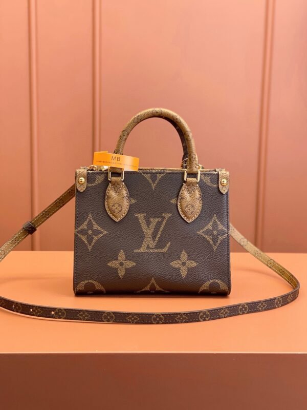 Stylish Women Louis Vuitton Handbag #00013