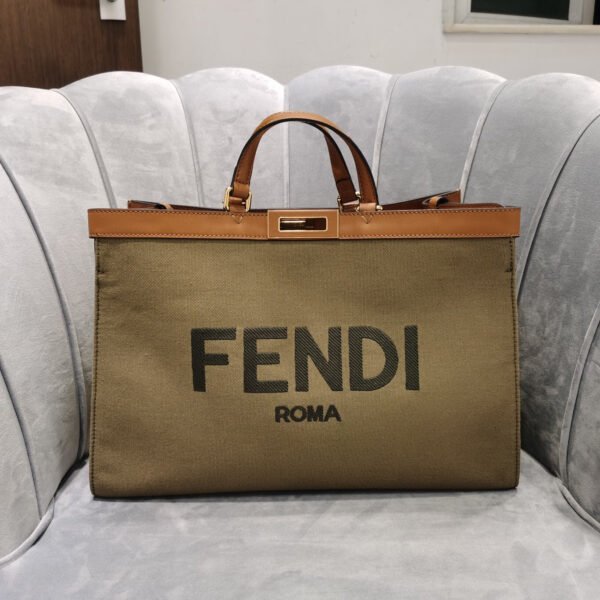 Fendi Peekaboo bag #00036