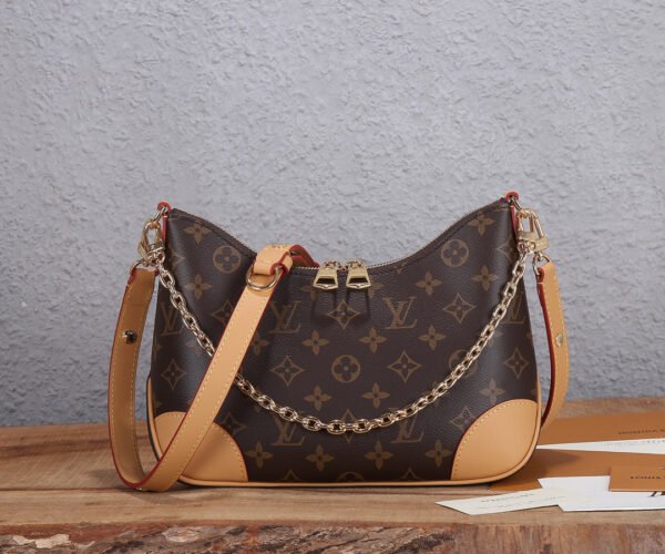 Louis Vuitton Boulogne Monogram #114