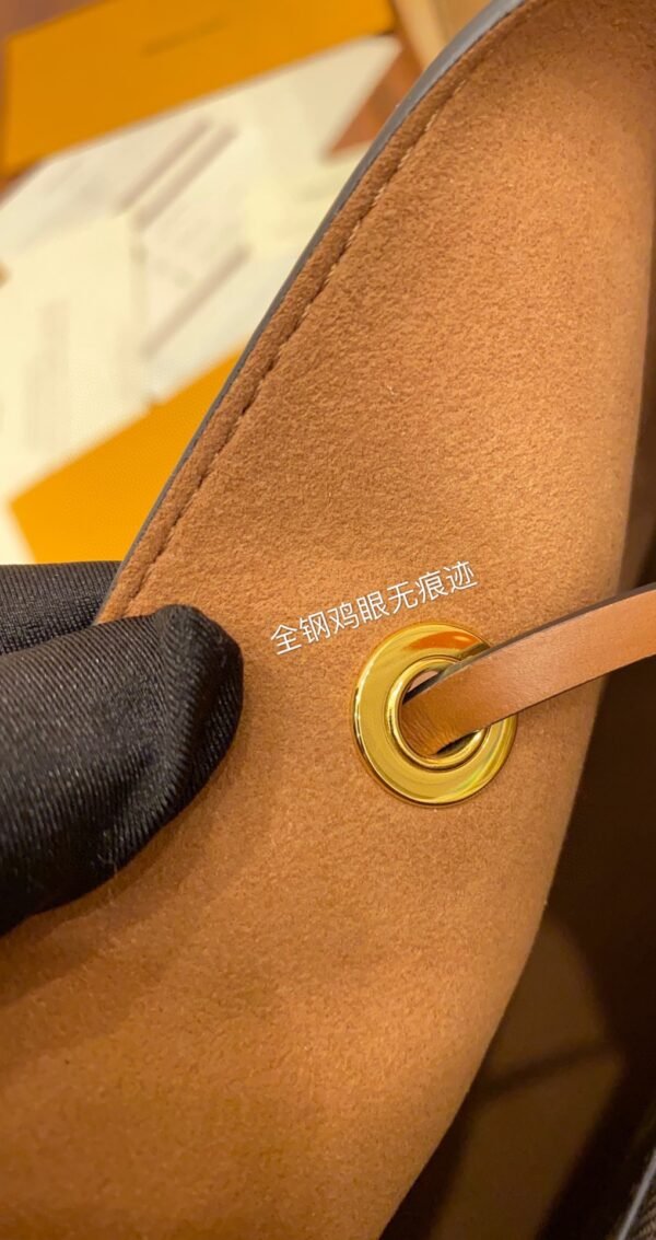 Luxury Monogram Canvas and Leather Handbag #122 - Image 8