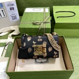 Gucci Black Leather Shoulder Bag #107