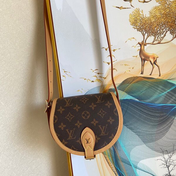 Louis Vuitton Tambourine #123
