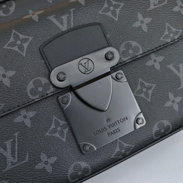 Louis Vuitton S Lock Messenger Bag - Image 4