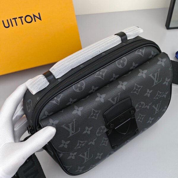 Louis Vuitton S Lock Messenger Bag - Image 5
