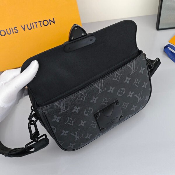 Louis Vuitton S Lock Messenger Bag - Image 8