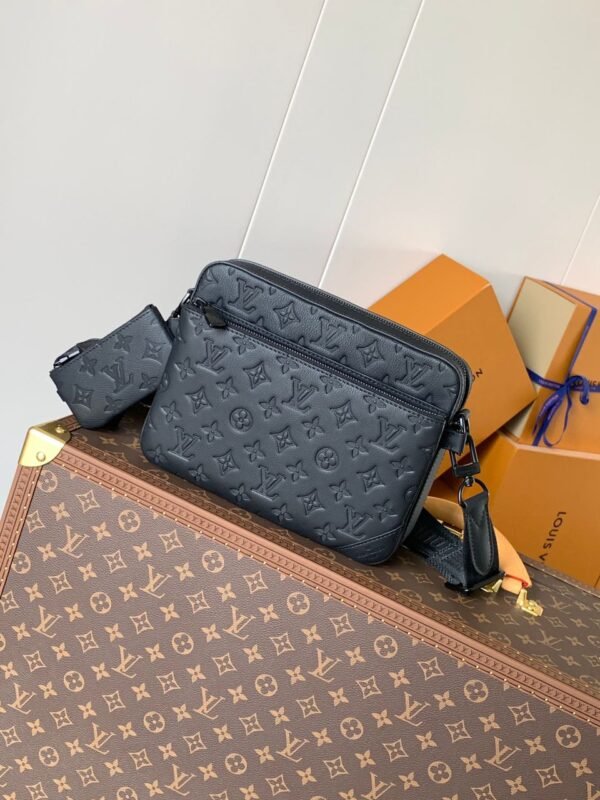 Louis Vuitton Trio Messenger Black Cross-Body Bag