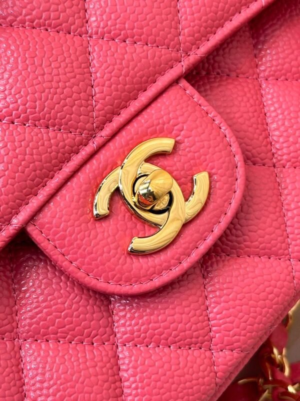 Chanel Flap Classic Pink Bag - Image 4